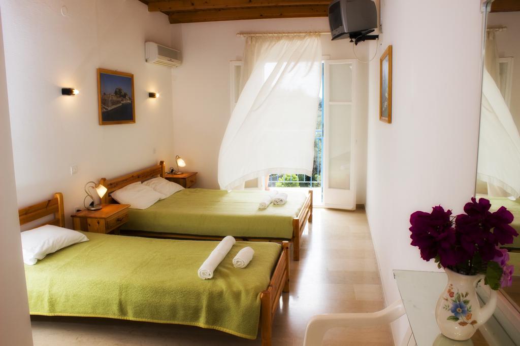 Aparthotel Sotiria Paramonas  Esterno foto